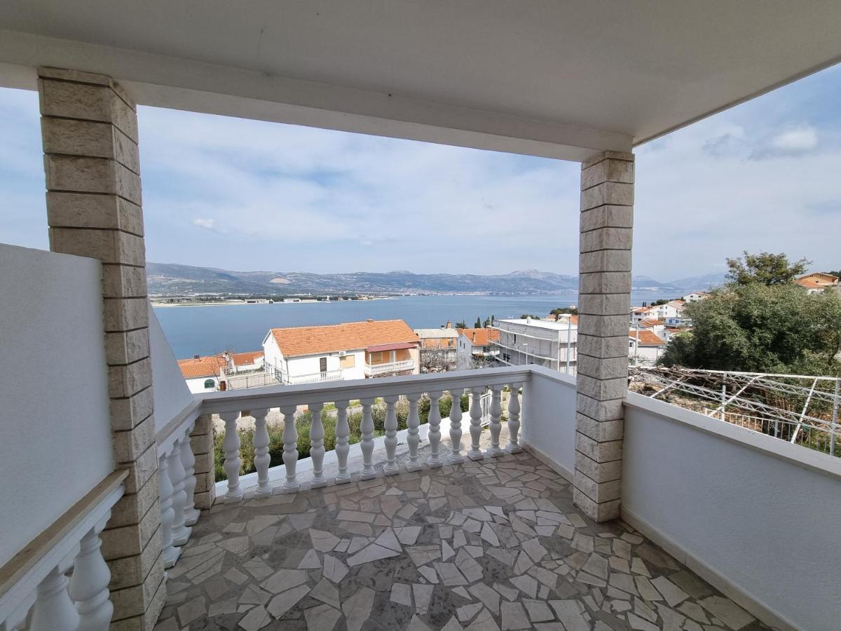 Villa Nena In Central Dalmatia Trogir Exterior photo